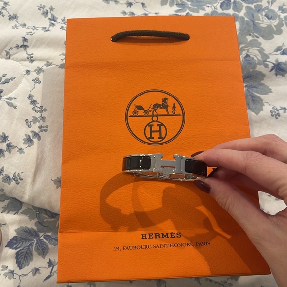 Black Hermes bracelet authentic with bag - Picture 3 of 8